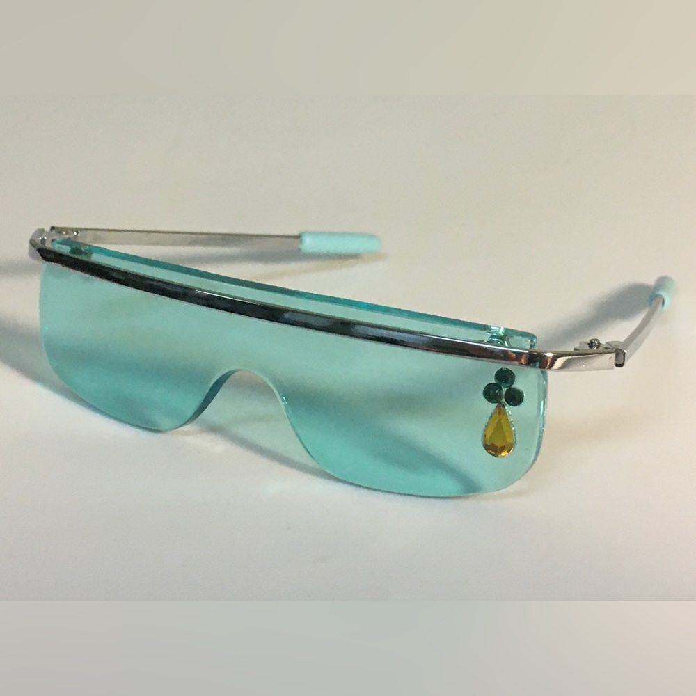 Cute Retro Style Teal Doll Sunglasses - Picture 2 of 12